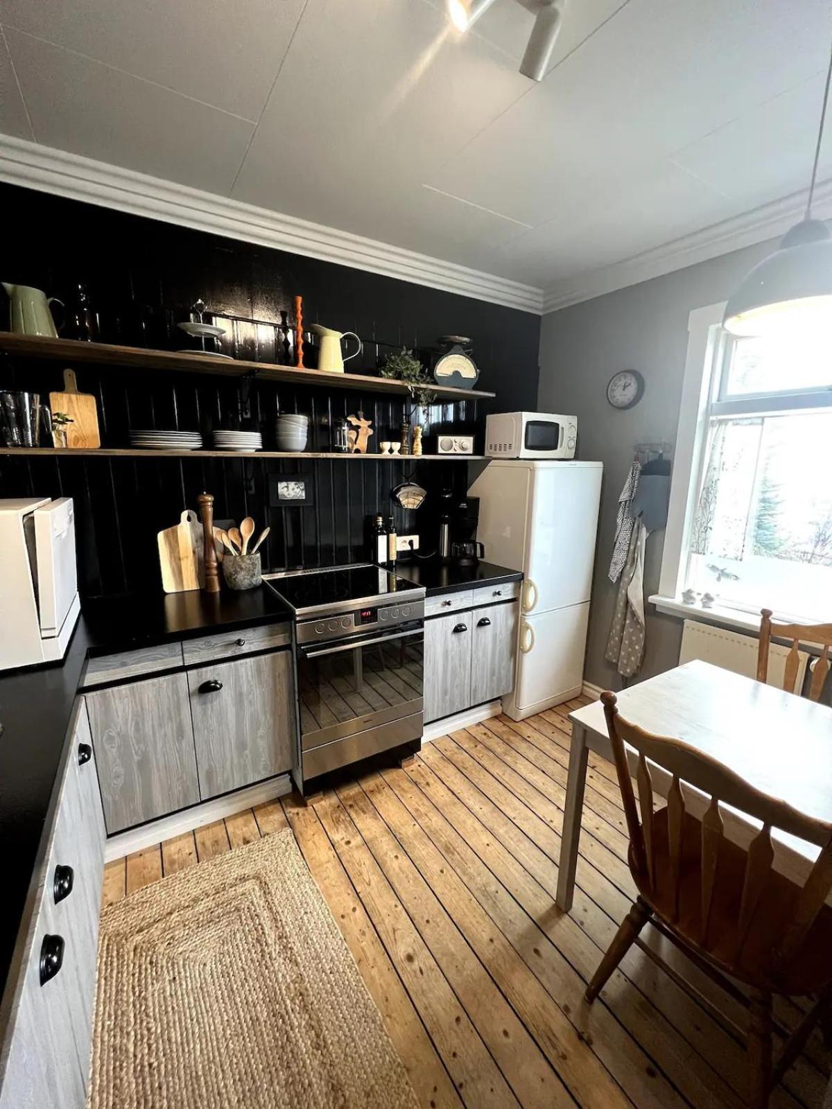 Landakot The Perfect Getaway By Staynorth Siglufjordur ภายนอก รูปภาพ