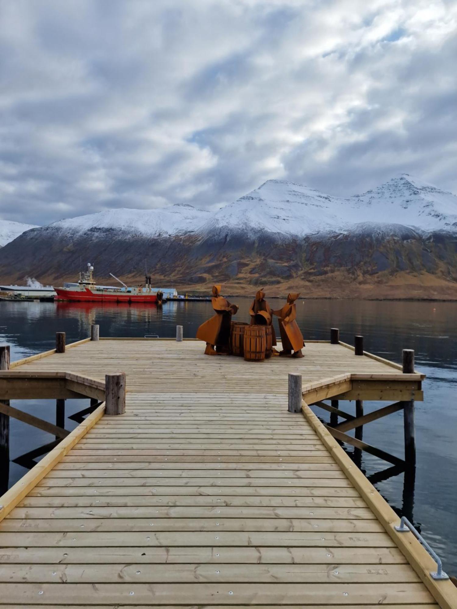 Landakot The Perfect Getaway By Staynorth Siglufjordur ภายนอก รูปภาพ